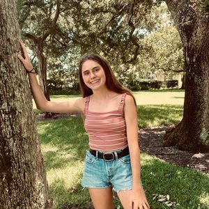 Meet your Posher, Lana